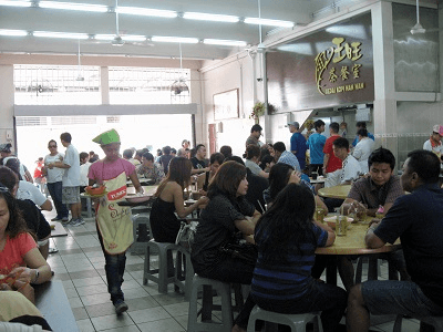 ブンドゥサンエリアの食堂（Kedai Kopi Wan Wan）2